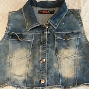 BLUE JEAN VEST